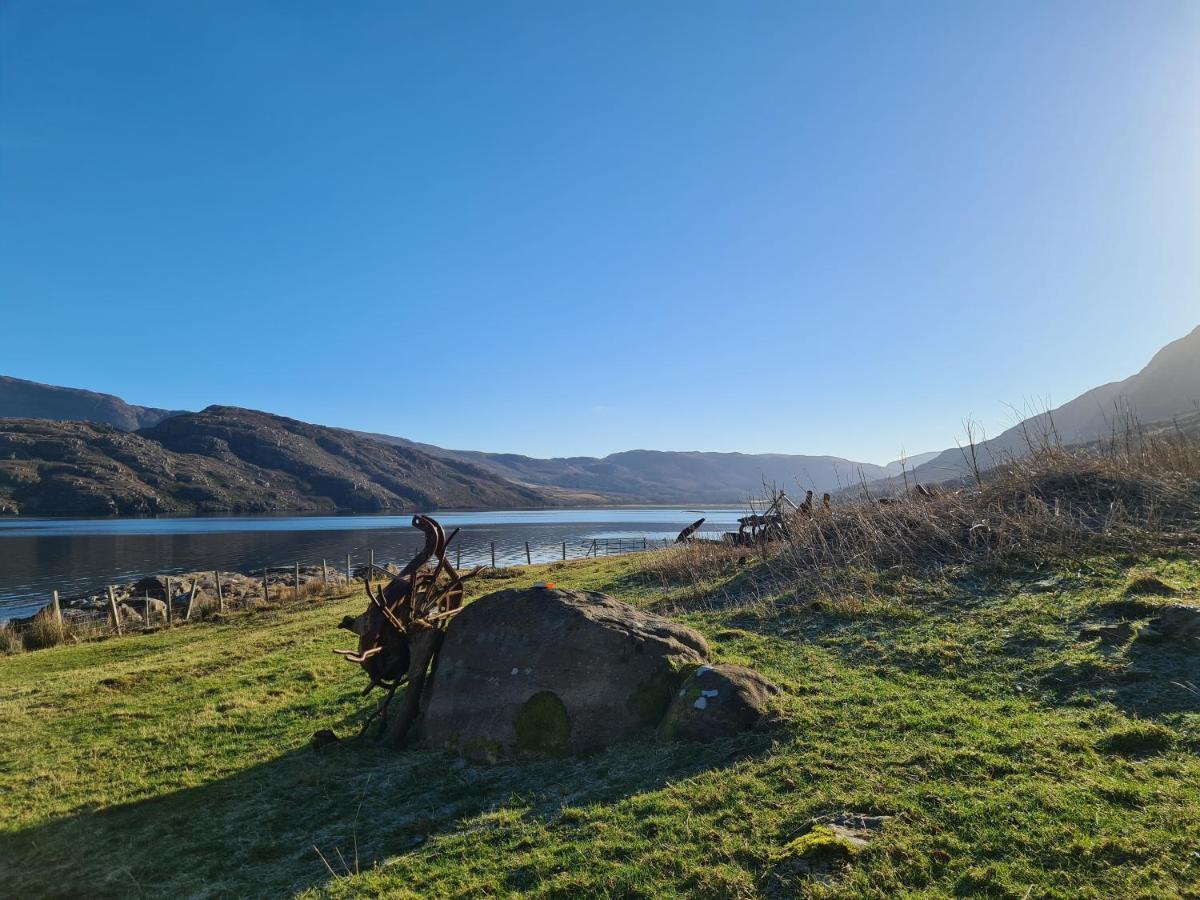 The Bay ,Luxury Shepherds Hut, Dundonnell Exteriör bild